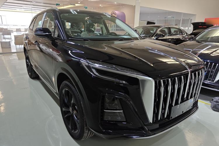 Used Hongqi HS3 PHEV 2025 Model 125km Jingwei PLUS 2 Millionth Anniversary Edition Front Right 45 Deg