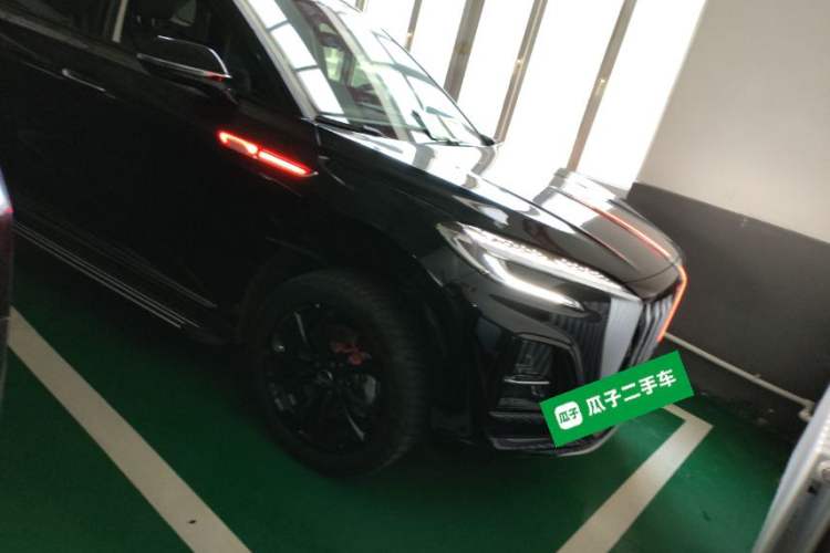 Used Hongqi HS3 PHEV 2025 Model 125km Jingwei PLUS 2 Millionth Anniversary Edition Front Right 45 Deg