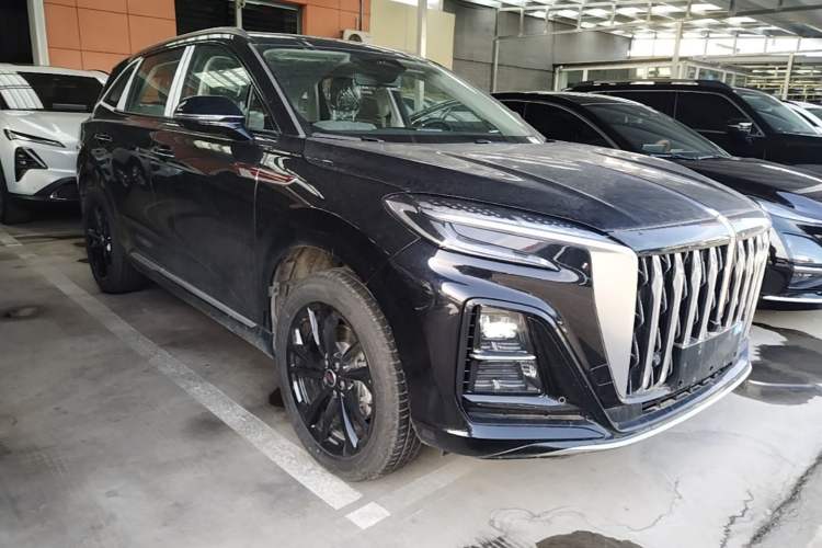 Used Hongqi HS3 PHEV 2025 Model 117km Jingwei Edition Front Right 45 Deg