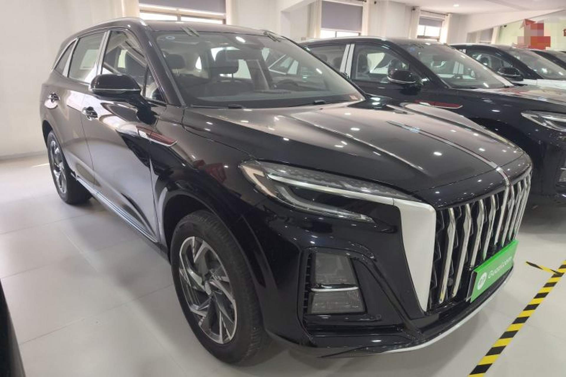 Used Hongqi HS3 PHEV 2025 Model 117km Jingwei Edition Front Right 45 Deg