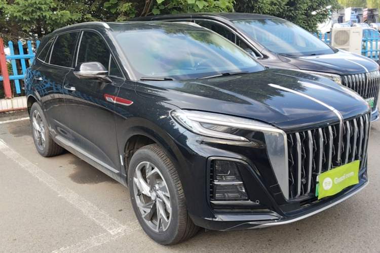 Used Hongqi HS3 PHEV 2025 Model 117km Jingwei Edition Front Right 45 Deg