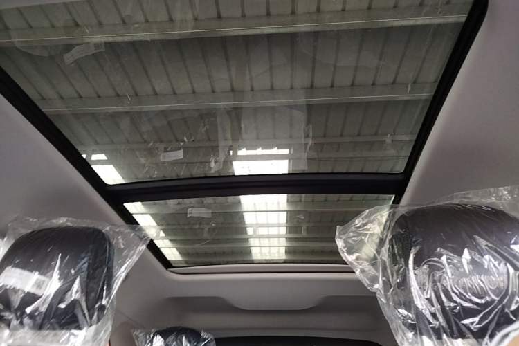 Used Hongqi HS3 PHEV 2025 Model 117km Jingwei Edition Headliner