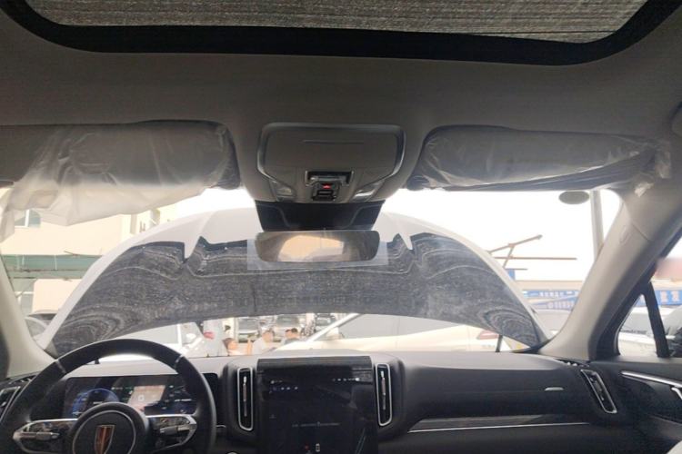 Used Hongqi HS3 PHEV 2025 Model 125km Jingwei 2 Millionth Anniversary Edition Headliner