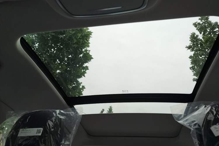 Used Hongqi HS3 PHEV 2025 Model 117km Jingwei Edition Headliner