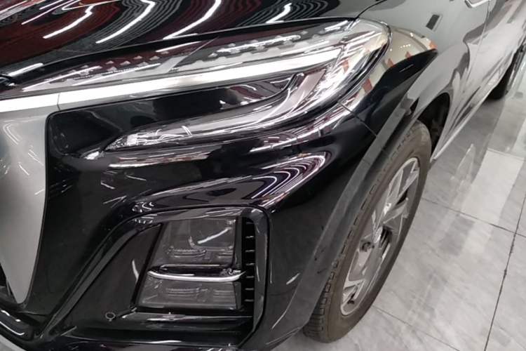 Used Hongqi HS3 PHEV 2025 Model 117km Jingwei Edition Left Front Headlight
