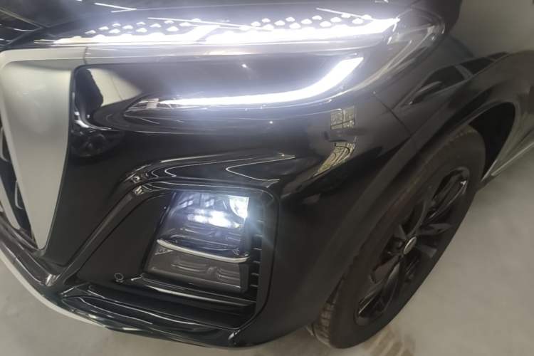 Used Hongqi HS3 PHEV 2025 Model 125km Jingwei PLUS 2 Millionth Anniversary Edition Left Front Headlight