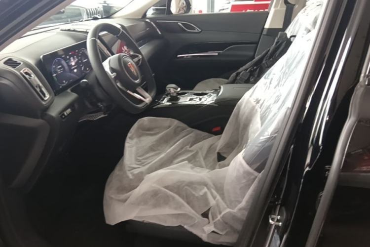 Used Hongqi HS3 PHEV 2025 Model 125km Jingwei 2 Millionth Anniversary Edition Left Front Seat