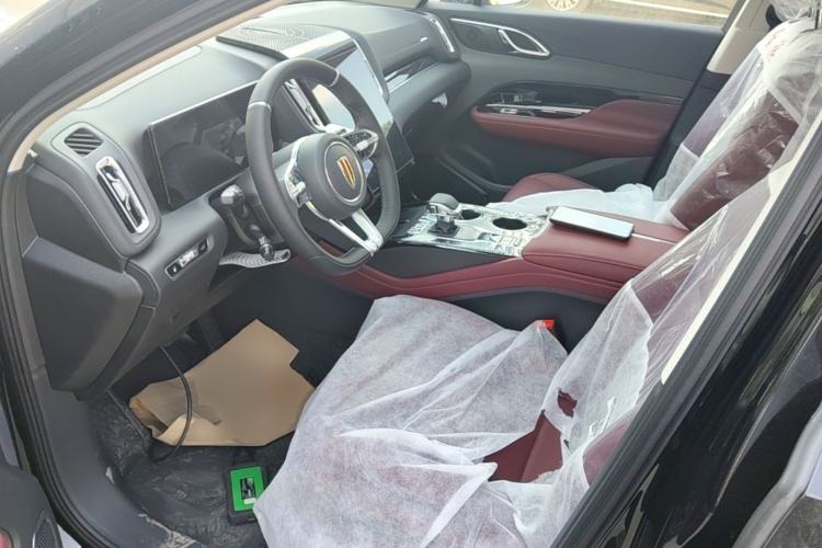 Used Hongqi HS3 PHEV 2025 Model 125km Jingwei 2 Millionth Anniversary Edition Left Front Seat
