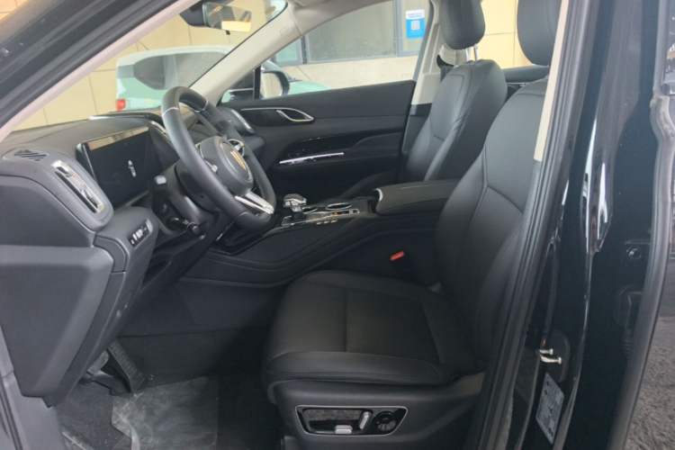Used Hongqi HS3 PHEV 2025 Model PHEV 117km Jingwei PLUS Edition Left Front Seat