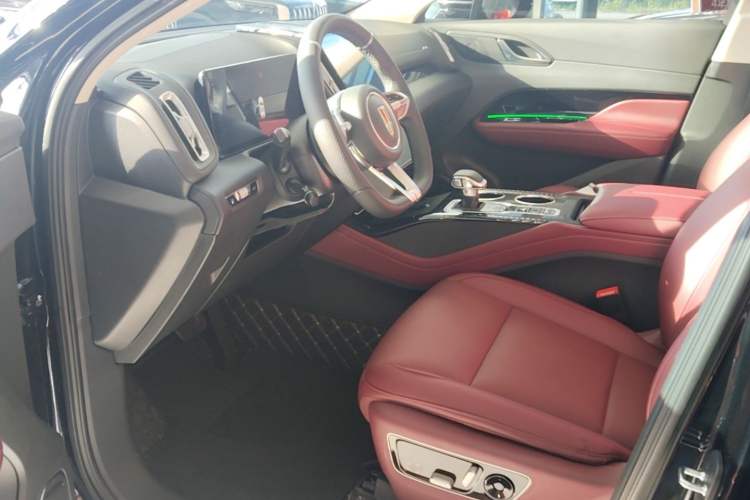 Used Hongqi HS3 PHEV 2025 Model 117km Jingwei Edition Left Front Seat
