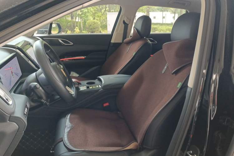 Used Hongqi HS3 PHEV 2025 Model 125km Jingwei 2 Millionth Anniversary Edition Left Front Seat
