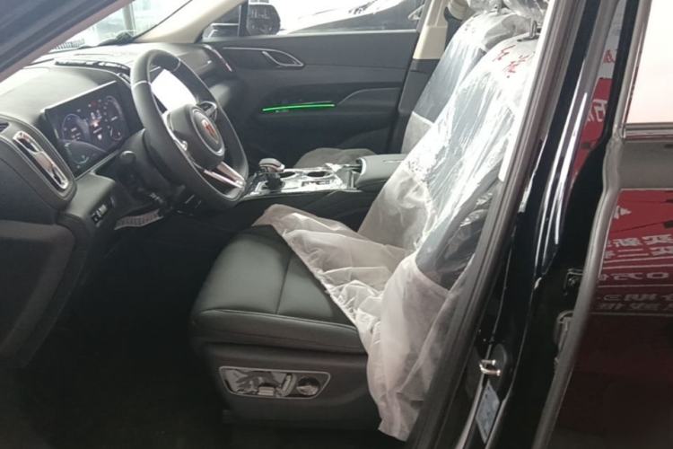 Used Hongqi HS3 PHEV 2025 Model 125km Jingwei 2 Millionth Anniversary Edition Left Front Seat