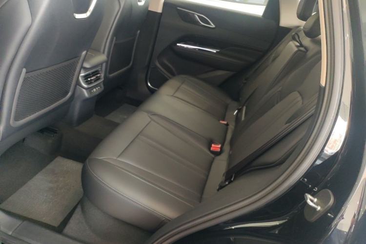 Used Hongqi HS3 PHEV 2025 Model 117km Jingwei Edition Left Rear Seat