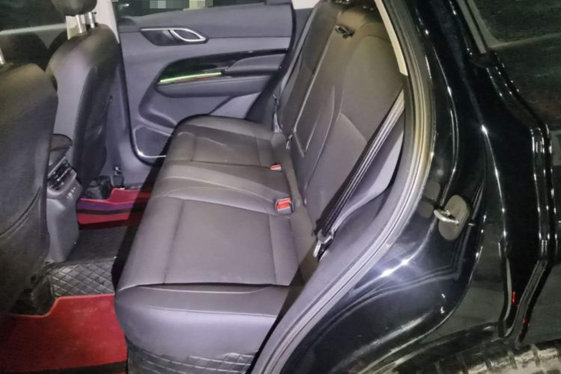 Used Hongqi HS3 PHEV 2025 Model PHEV 117km Jingwei PLUS Edition Left Rear Seat