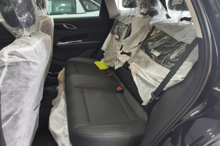 Used Hongqi HS3 PHEV 2025 Model PHEV 117km Jingwei PLUS Edition Left Rear Seat
