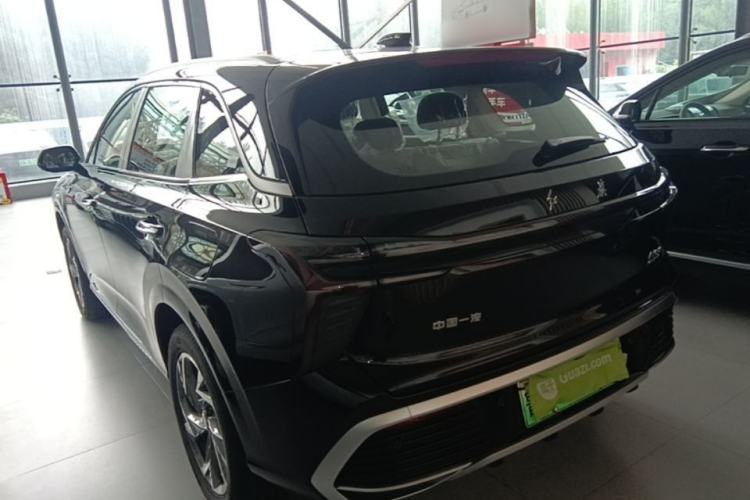 Used Hongqi HS3 PHEV 2025 Model 125km Jingwei 2 Millionth Anniversary Edition Rear Left 45 Deg