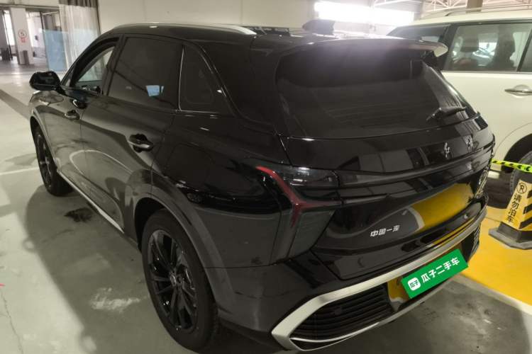 Used Hongqi HS3 PHEV 2025 Model 125km Jingwei PLUS 2 Millionth Anniversary Edition Rear Left 45 Deg