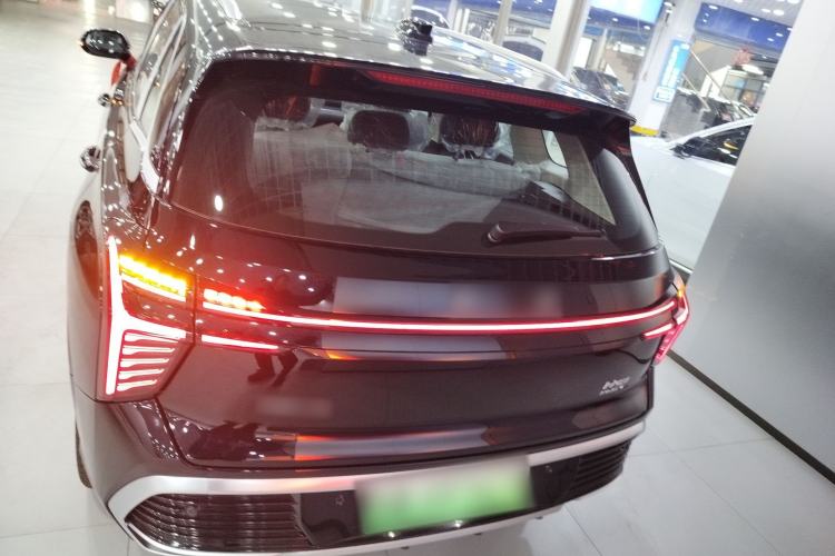 Used Hongqi HS3 PHEV 2025 Model 125km Jingwei 2 Millionth Anniversary Edition Rear