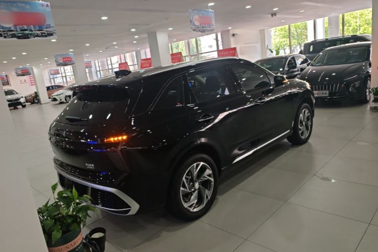 Used Hongqi HS3 PHEV 2025 Model 125km Jingwei 2 Millionth Anniversary Edition Rear Right 45 Deg