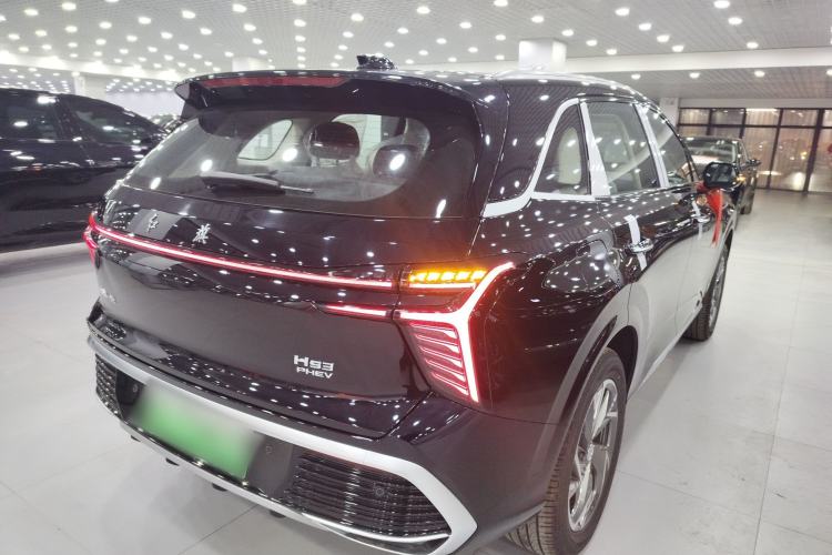 Used Hongqi HS3 PHEV 2025 Model 125km Jingwei 2 Millionth Anniversary Edition Rear Right 45 Deg