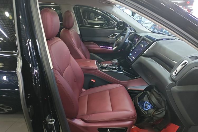 Used Hongqi HS3 PHEV 2025 Model 125km Jingwei 2 Millionth Anniversary Edition Right Front Seat