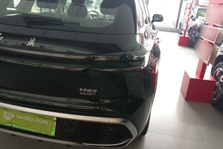 Used Hongqi HS3 PHEV 2025 Model 125km Jingwei 2 Millionth Anniversary Edition Right Rear Taillight