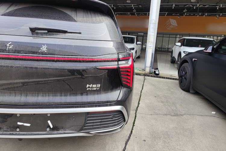 Used Hongqi HS3 PHEV 2025 Model 117km Jingwei Edition Right Rear Taillight