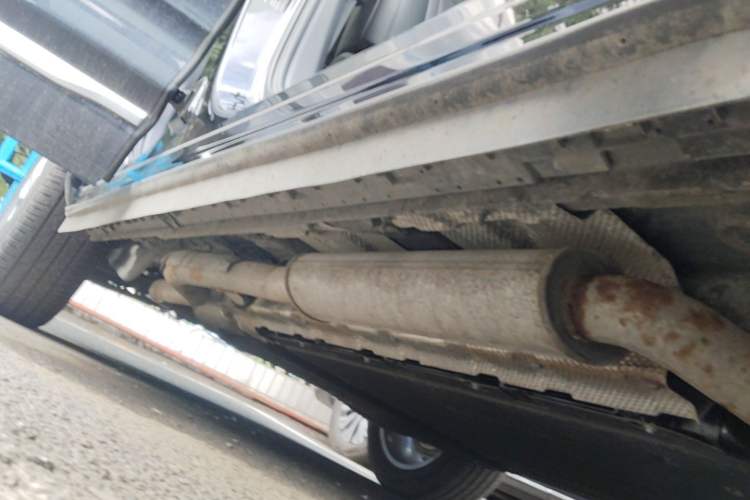 Used Hongqi HS3 PHEV 2025 Model 117km Jingwei Edition Right Side Sill