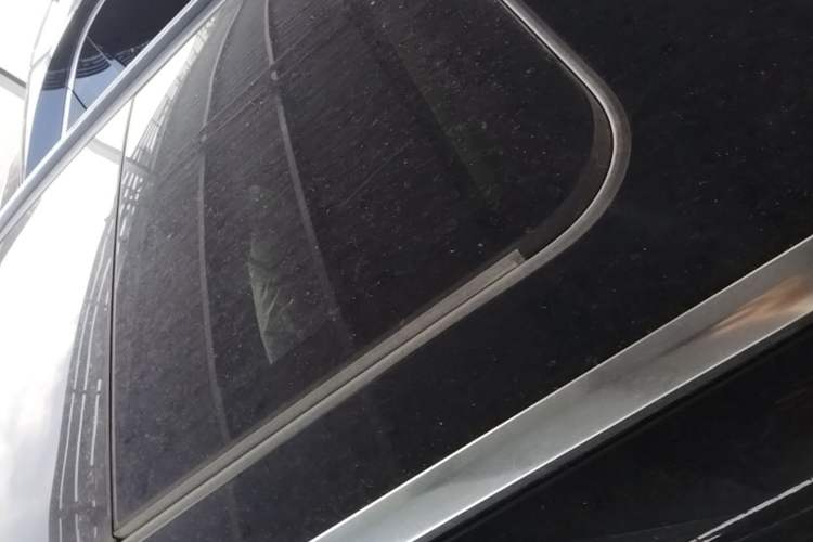 Used Hongqi HS3 PHEV 2025 Model 117km Jingwei Edition Roof