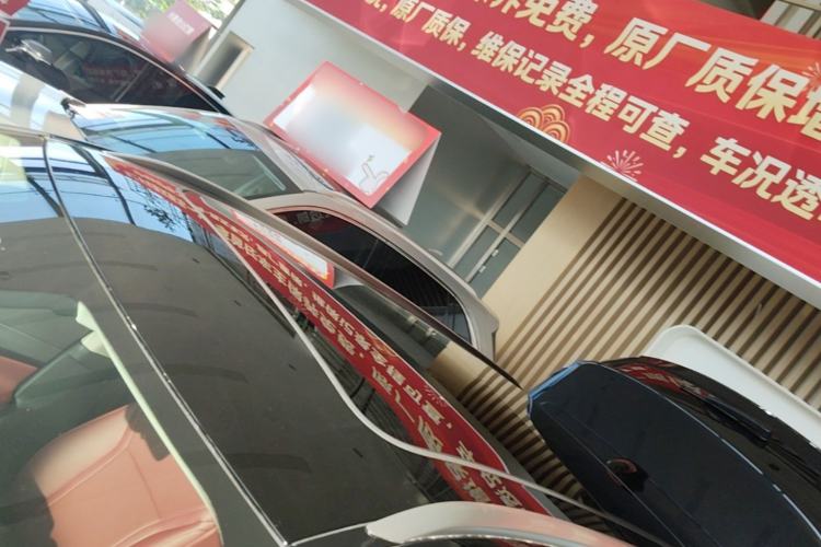 Used Hongqi HS3 PHEV 2025 Model 117km Jingwei Edition Roof