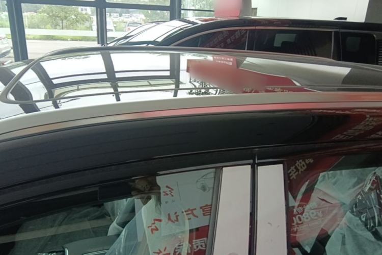Used Hongqi HS3 PHEV 2025 Model 125km Jingwei 2 Millionth Anniversary Edition Roof