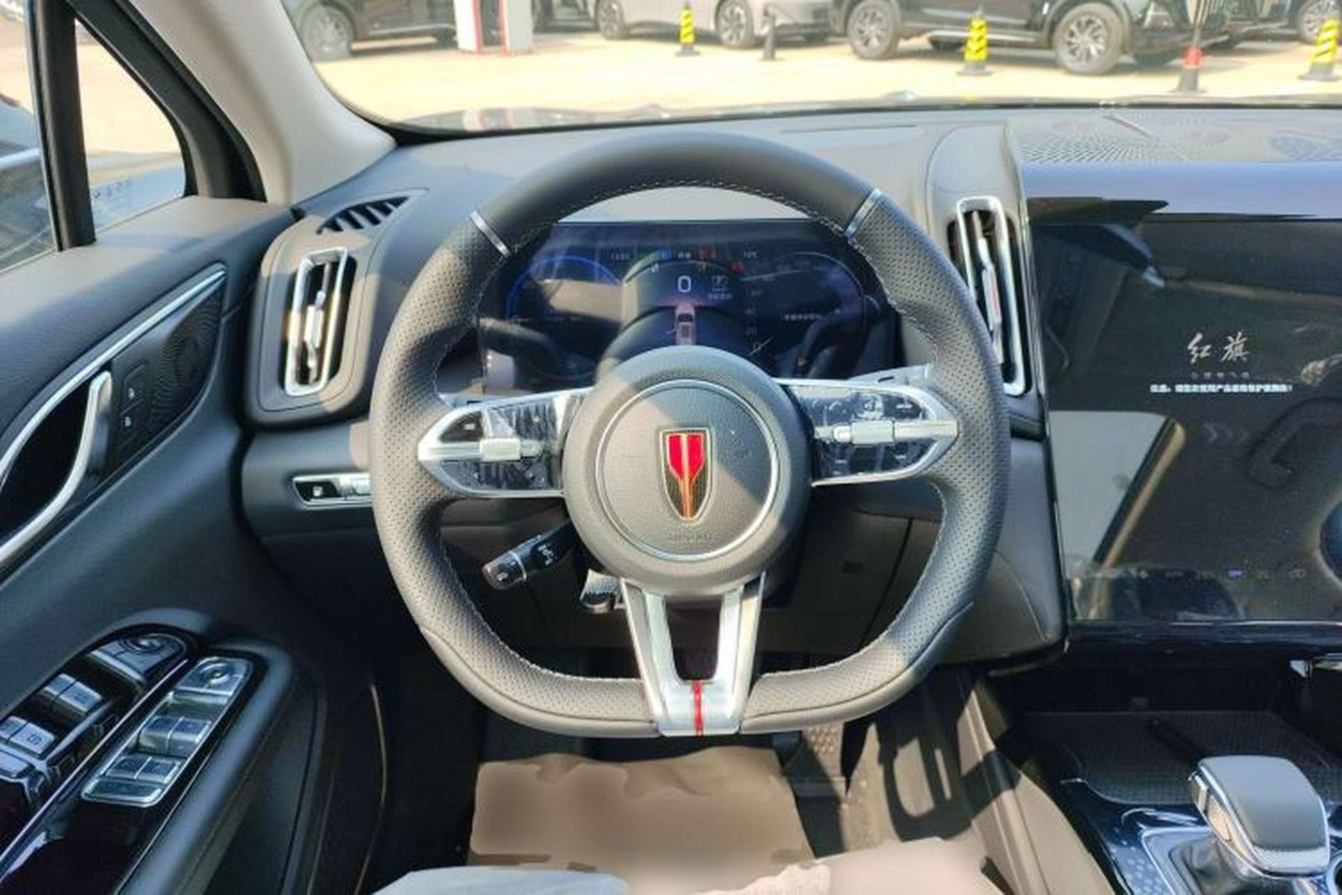 Used Hongqi HS3 PHEV 2025 Model 125km Jingwei PLUS 2 Millionth Anniversary Edition Steering Wheel
