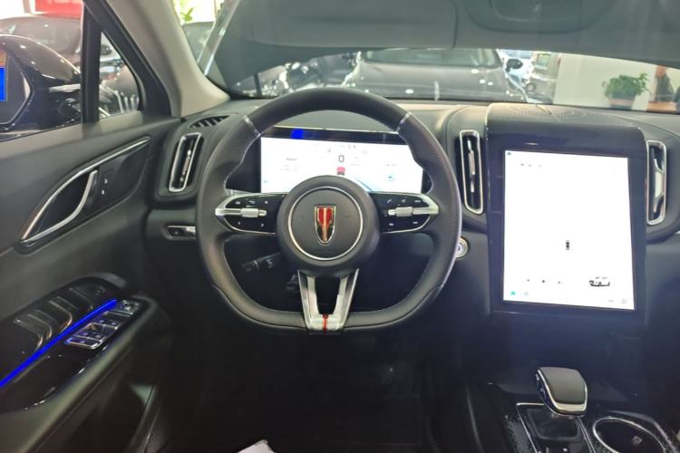 Used Hongqi HS3 PHEV 2025 Model 125km Jingwei 2 Millionth Anniversary Edition Steering Wheel