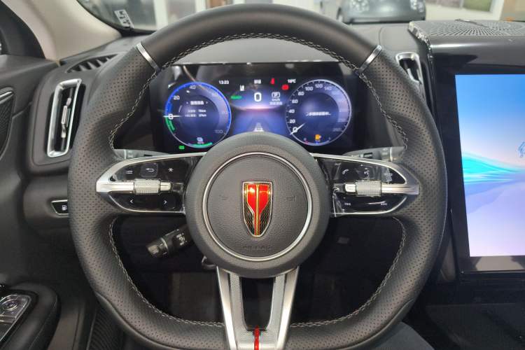 Used Hongqi HS3 PHEV 2025 Model 117km Jingwei Edition Steering Wheel