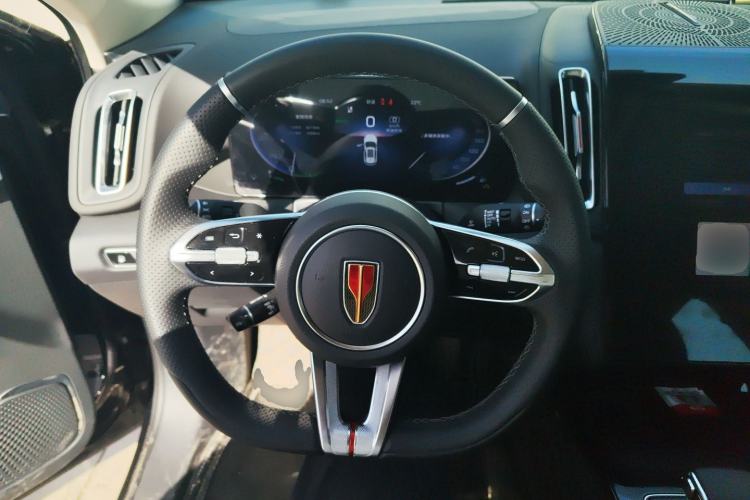 Used Hongqi HS3 PHEV 2025 Model 117km Jingwei Edition Steering Wheel