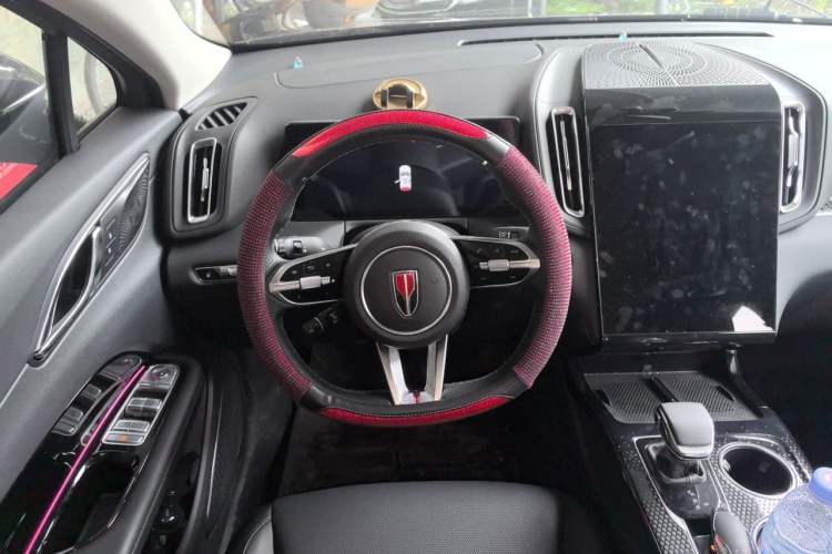 Used Hongqi HS3 PHEV 2025 Model 125km Jingwei PLUS 2 Millionth Anniversary Edition Steering Wheel