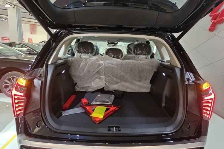 Used Hongqi HS3 PHEV 2025 Model 125km Jingwei PLUS 2 Millionth Anniversary Edition Trunk