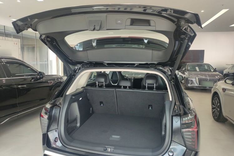 Used Hongqi HS3 PHEV 2025 Model 117km Jingwei Edition Trunk