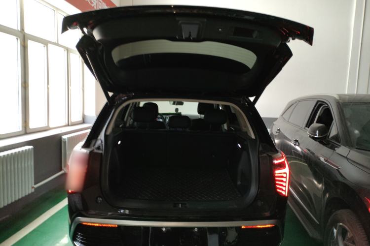 Used Hongqi HS3 PHEV 2025 Model 125km Jingwei PLUS 2 Millionth Anniversary Edition Trunk
