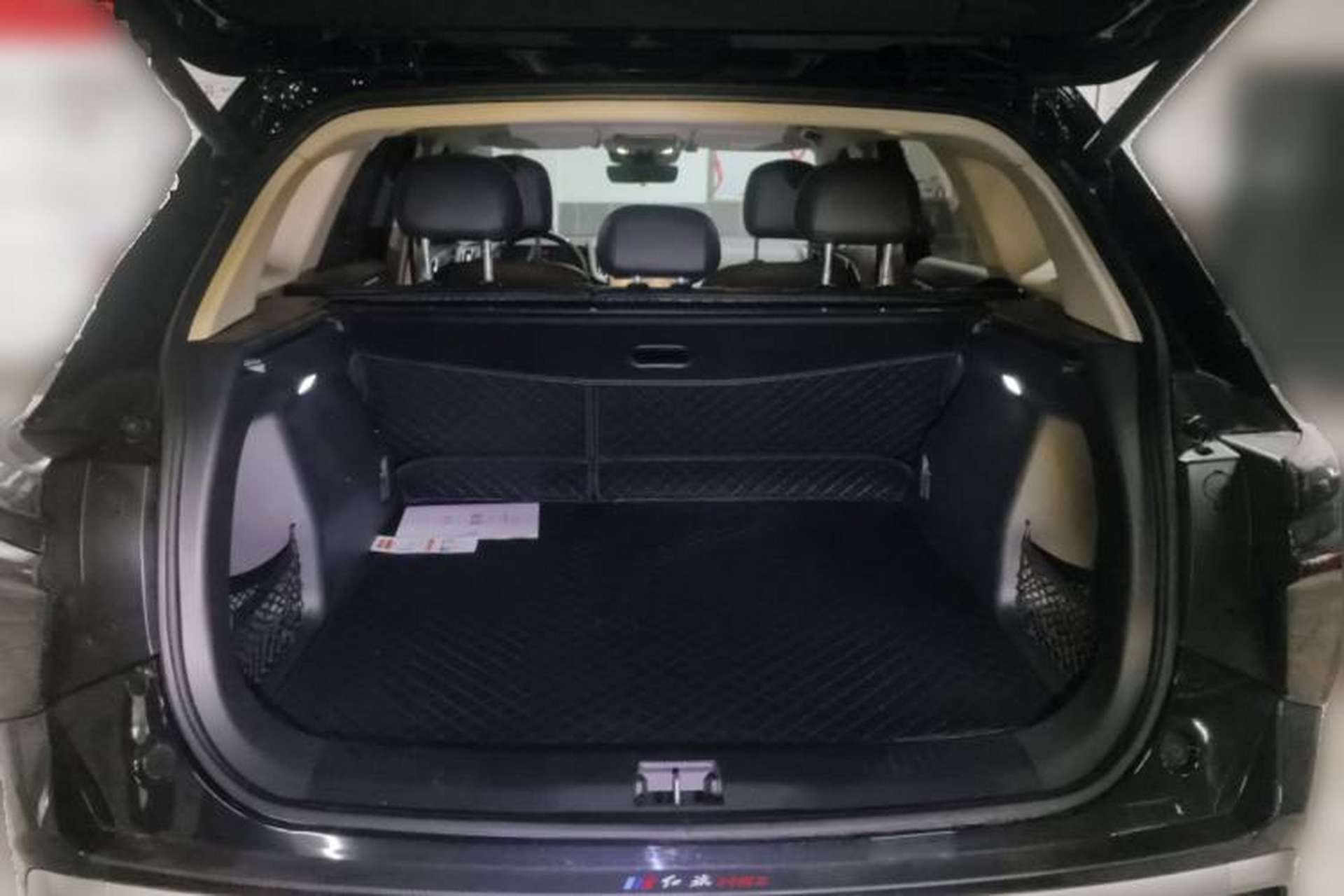 Used Hongqi HS3 PHEV 2025 Model PHEV 117km Jingwei PLUS Edition Trunk