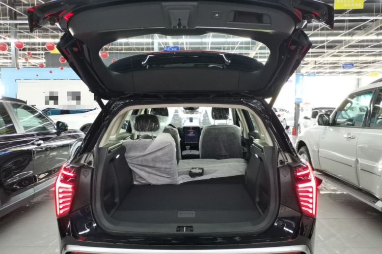 Used Hongqi HS3 PHEV 2025 Model 117km Jingwei Edition Trunk