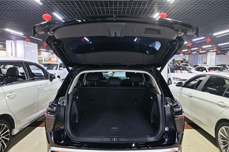 Used Hongqi HS3 PHEV 2025 Model PHEV 117km Jingwei PLUS Edition Trunk