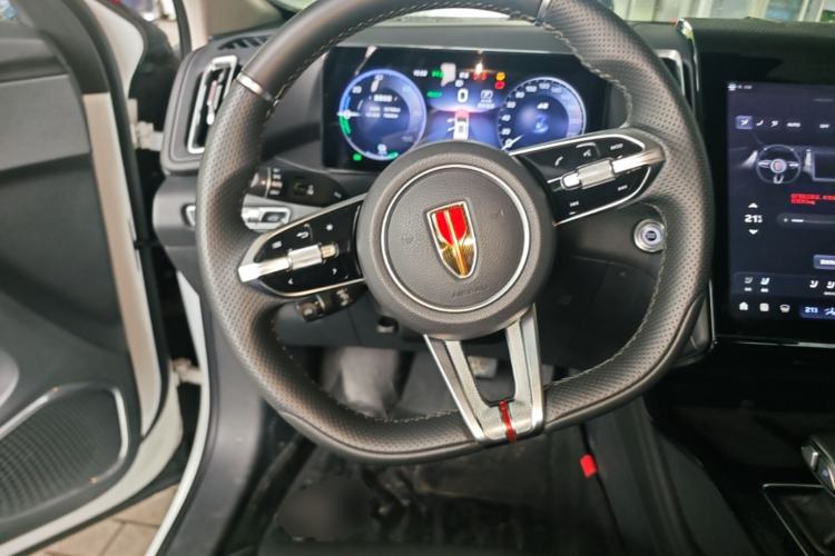 Used Hongqi HS3 PHEV 2025 Model PHEV 117km Jingwei PLUS Edition Steering Wheel