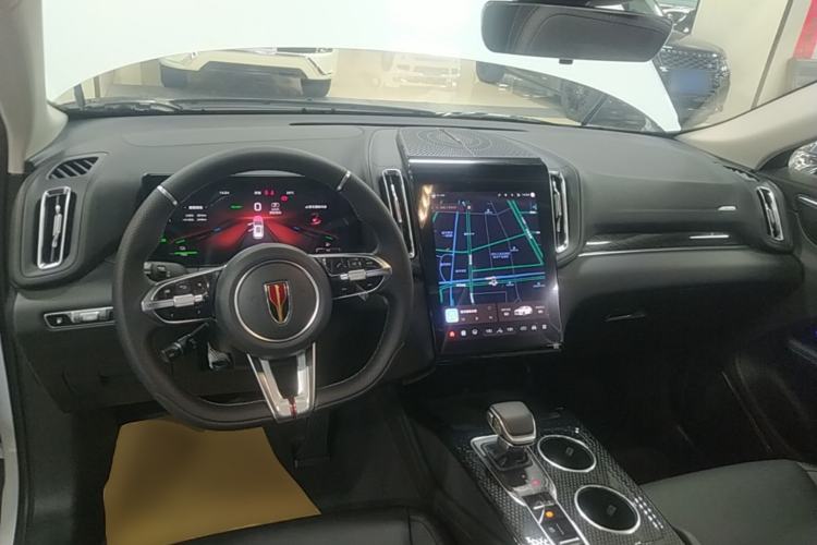 Used Hongqi HS3 PHEV 2025 Model PHEV 117km Jingwei PLUS Edition Center Console