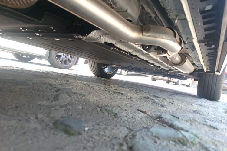 Used Hongqi HS3 PHEV 2025 Model PHEV 117km Jingwei PLUS Edition Chassis Rear Right