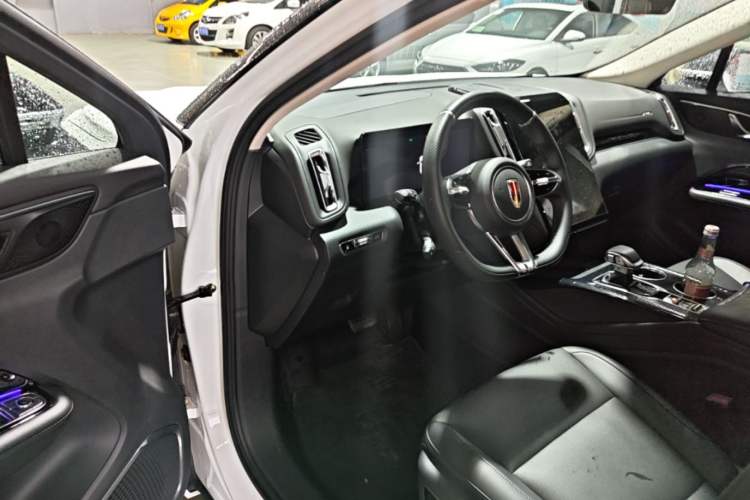 Used Hongqi HS3 PHEV 2025 Model PHEV 117km Jingwei PLUS Edition Driver Seat