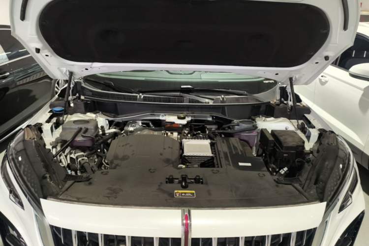 Used Hongqi HS3 PHEV 2025 Model 125km Jingwei 2 Millionth Anniversary Edition Engine Bay