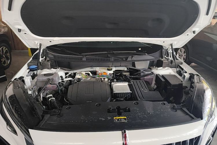 Used Hongqi HS3 PHEV 2025 Model 125km Jingwei 2 Millionth Anniversary Edition Engine Bay
