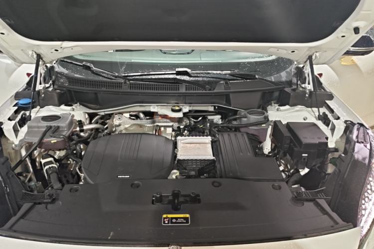Used Hongqi HS3 PHEV 2025 Model PHEV 117km Jingwei PLUS Edition Engine Bay