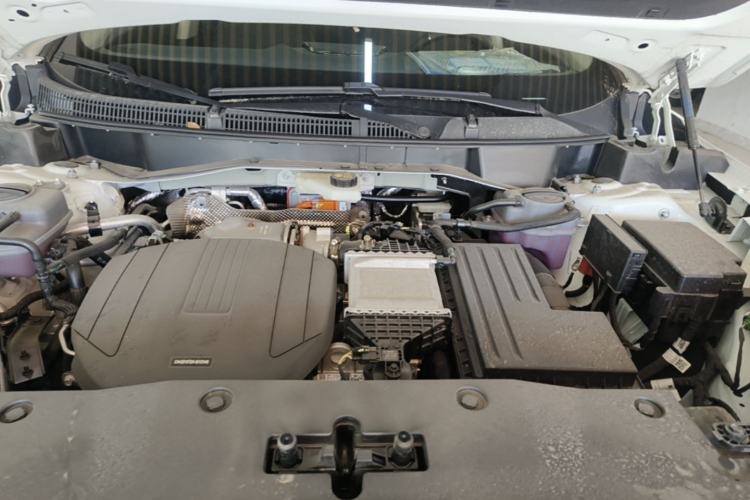 Used Hongqi HS3 PHEV 2025 Model 125km Jingwei 2 Millionth Anniversary Edition Engine Bay